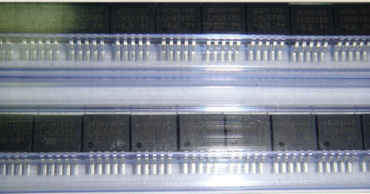 LM2576S-5.0 5V 3A TO263-5 NS 原装现货高频稳压高频芯片
