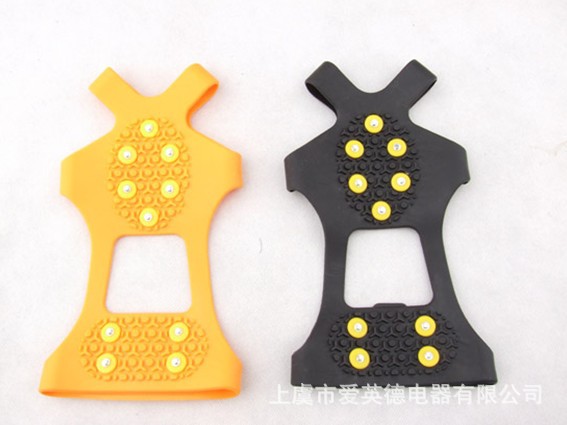 厂家供应  户外登山雪地防滑防摔鞋套 冰爪防滑  opp简装