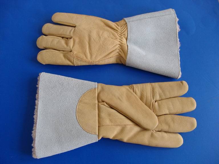 02JT-CG-W02  牛头层皮 电焊劳保手套  电焊/防寒/耐磨/防刺穿