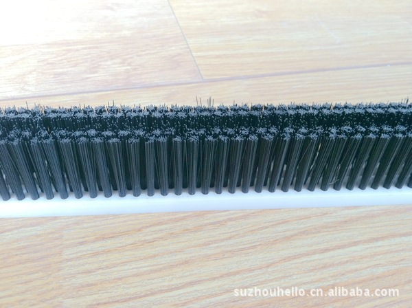 【昊乐刷业】长期供应优质铁皮/铜丝条刷、（可来样植毛）