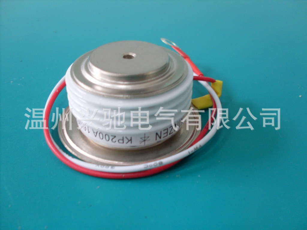 大量长期供应兴驰牌平板式可控硅KP800A/1600V(凸型)