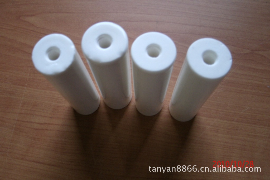 մɻ մɿ մɵƬ մȦ