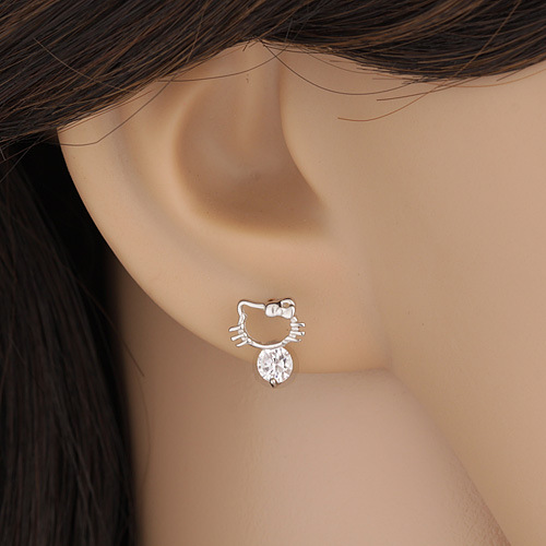 伟德国际特朗普访英｜出席王室国宴美国着装掀话题