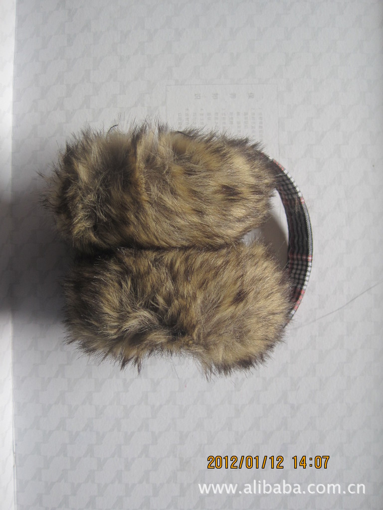 厂家供应各种保暖耳套/兔毛耳套/狐狸毛耳套、高档毛绒护耳套(图)