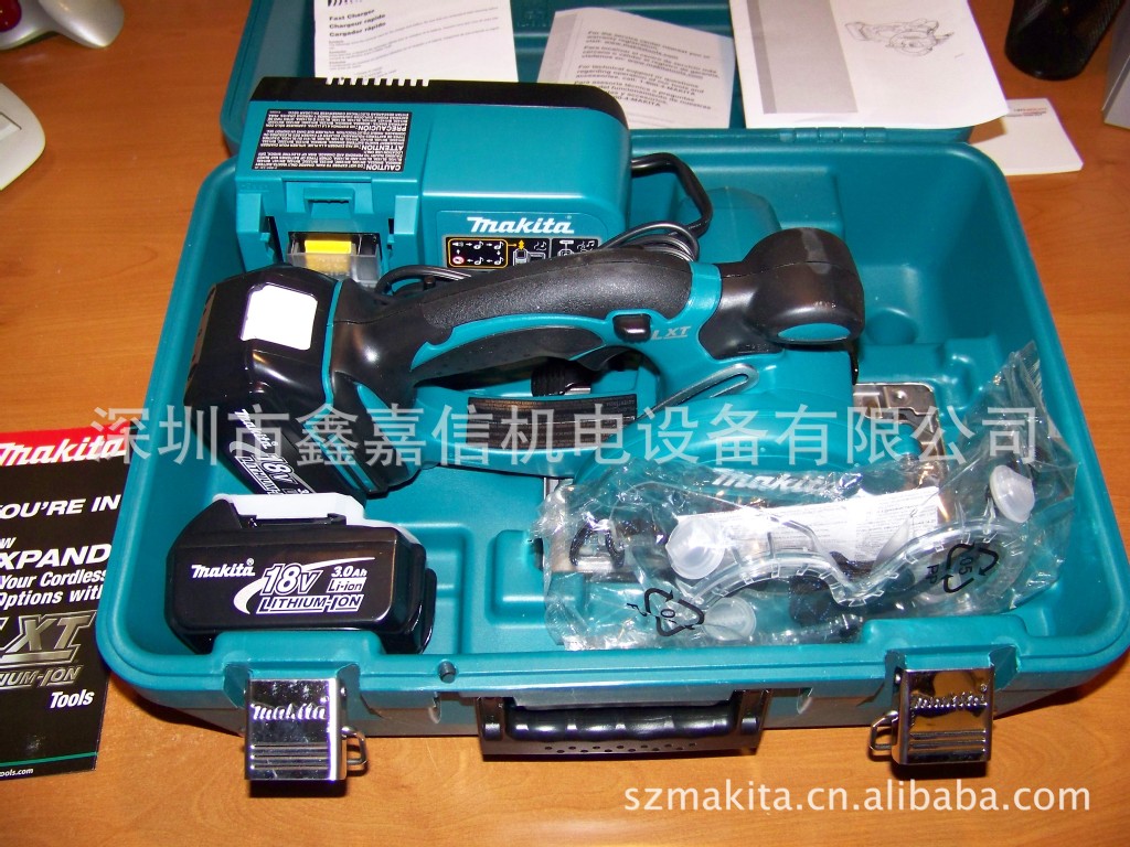 现货批发零售日本makita牧田充电式金属切割机BCS550RFE