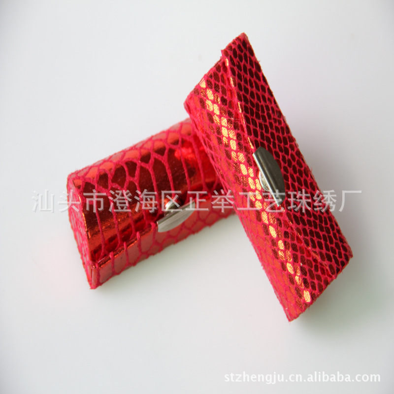鳄鱼纹PU口红盒唇膏盒