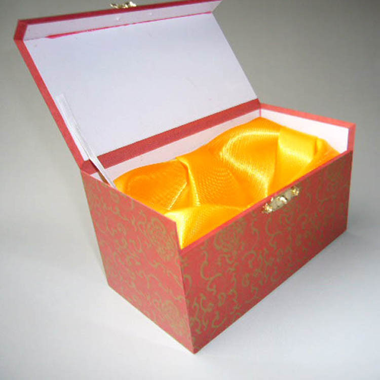 健身球手球盒子批发 老年保健按摩球盒子 木质工艺礼品包装