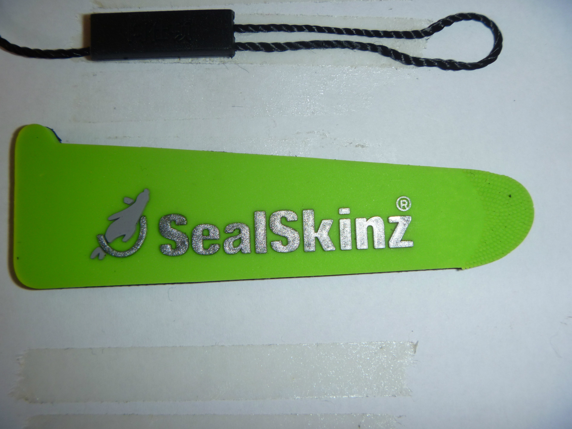 生产特殊【滴塑绣攀】颜色多  式样好