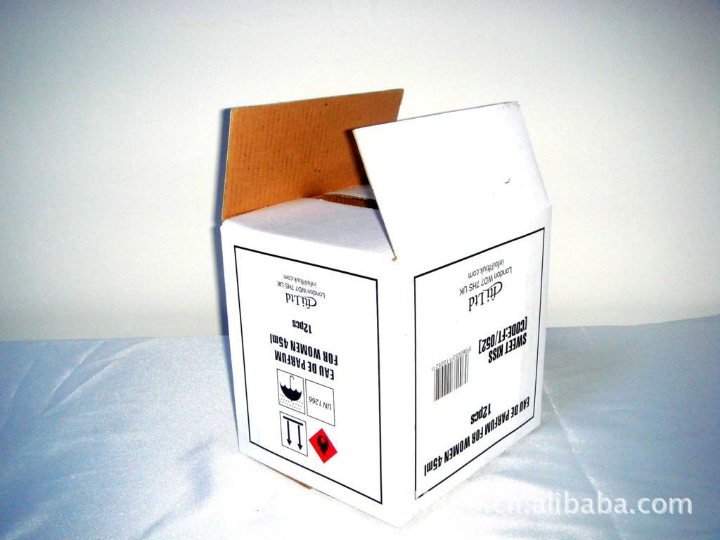 折盒 瓦楞纸箱 纸盒 白色纸箱 飞机盒 邮政纸箱 彩色纸箱 纸盒