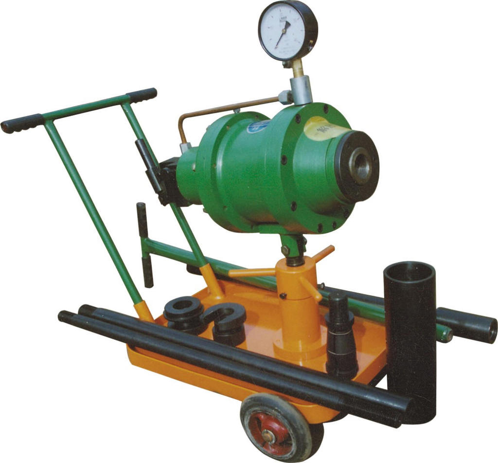 半轴套管拆装机