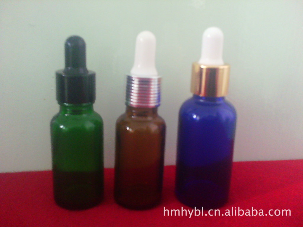 厂家直销化妆品玻璃包装供应药玻生产15mL蓝色绿色茶色l精油瓶