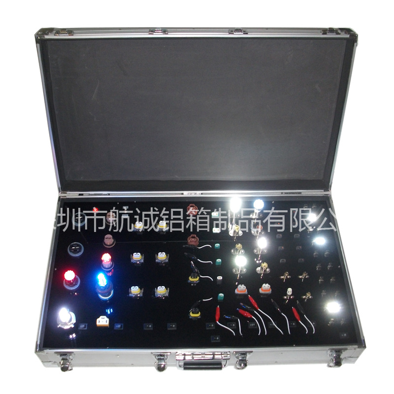 厂家定做LED汽车灯、汽车灯展示箱、车灯展示箱