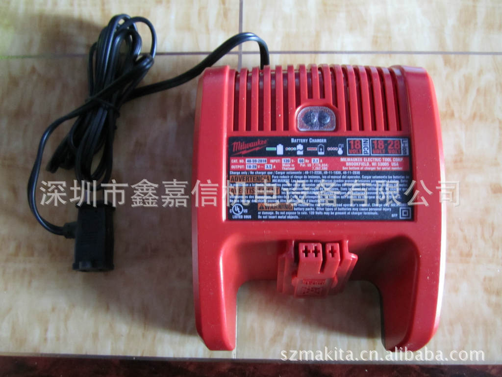 批发零售美国milwaukee米沃奇锂电充电器V1828C