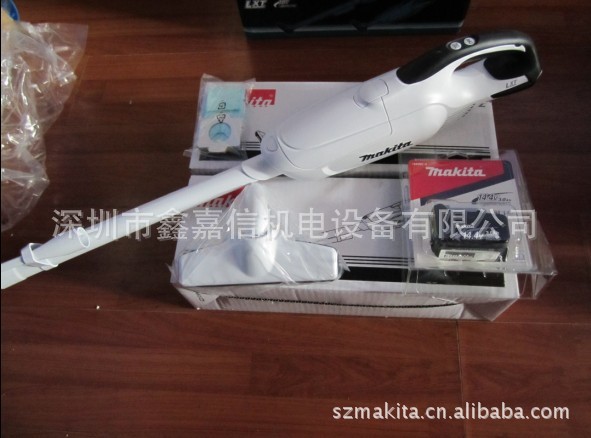 现货批发日本makita牧田充电式吸尘器BCL142ZW