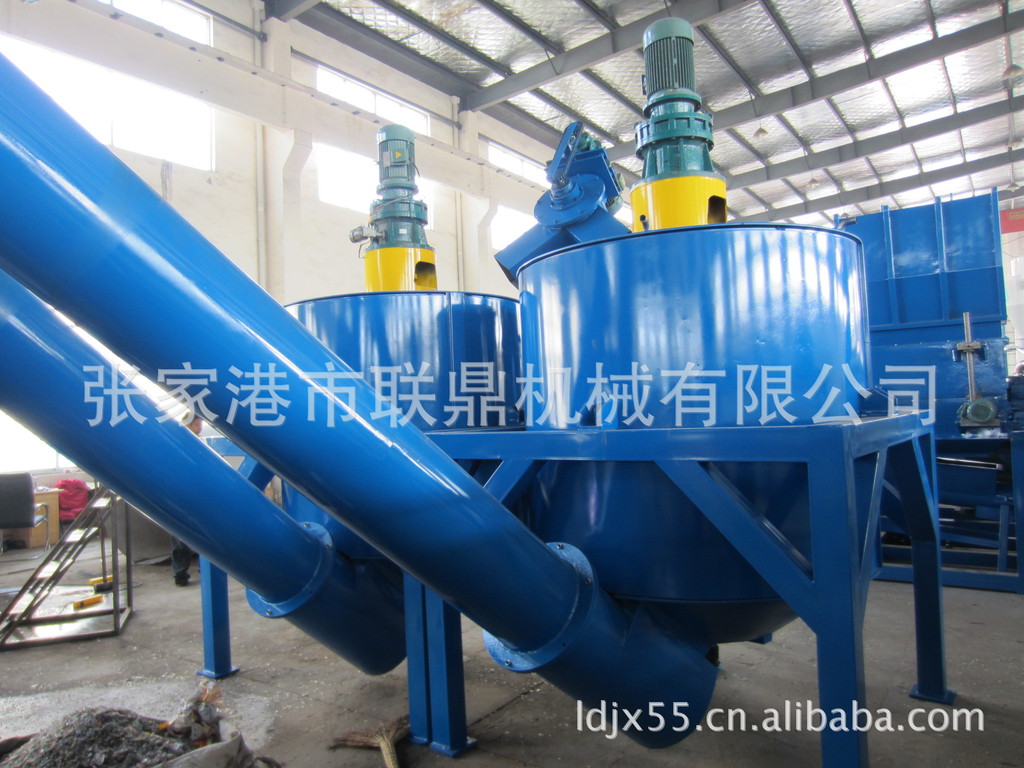 对废旧塑料的清洗回收PET塑料清洗回收设备 LD500/3000瓶片清洗线