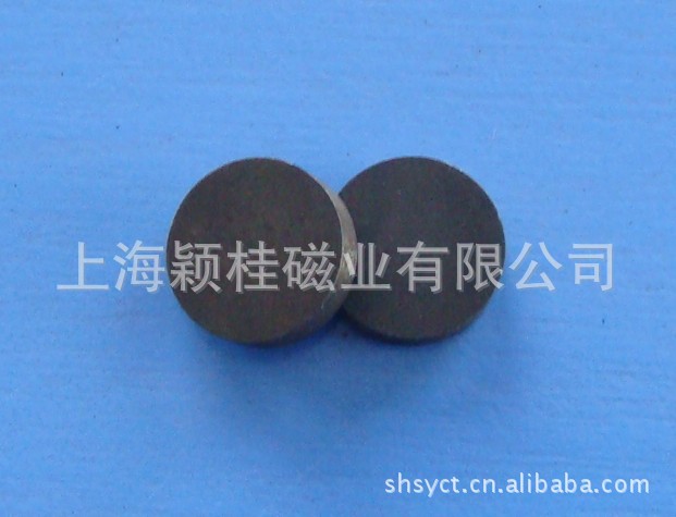 批发供应Y30铁氧体同性磁铁永磁铁氧体磁石黑色圆形铁氧体