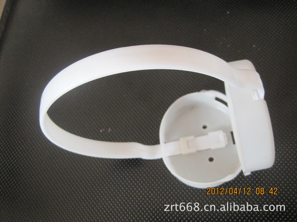 厂家供应做保暖耳套用的塑料架子/耳罩塑料骨架以及各种塑胶配件