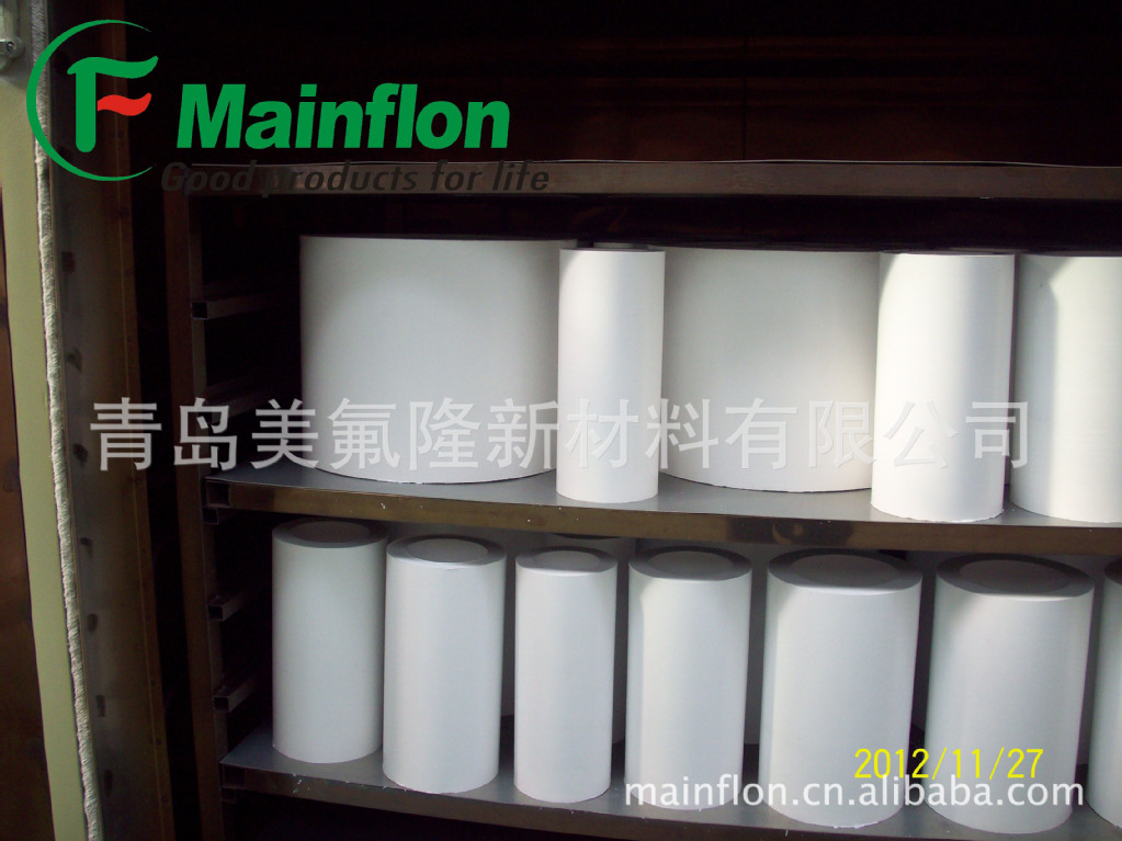 聚四氟乙烯添加进口玻纤模压大筒厂家