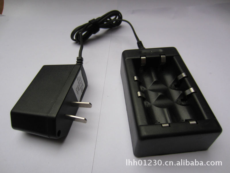 汽车小电器锂电池充电器 优质18650锂电池座式车载充电器