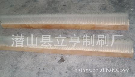 厂价供应优质砖机木条刷 防水用木扫刷零件机械配件耐磨配件