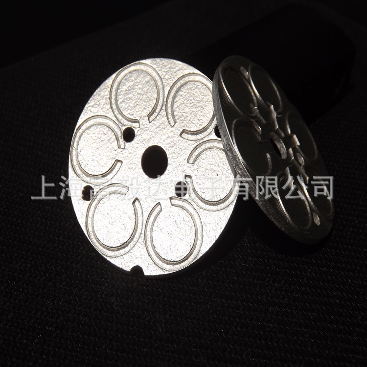 挂镀银，铜铝不锈钢件均可，专业电镀厂家环保电镀镀锌防腐