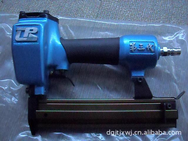 供应台湾LR牌F30直钉枪--家具厂和装修的好钉枪气钉枪高效固定