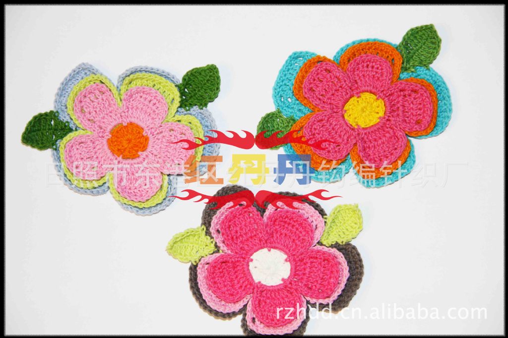 供应钩针花，手勾胸花，毛线花，手钩花。F-30胸针花边手工编织