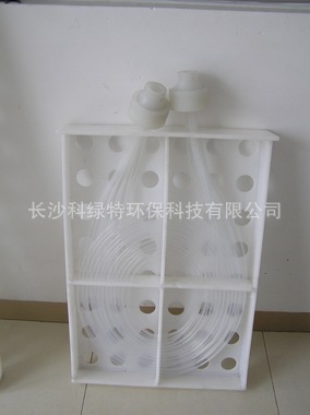 1294223702640-2454669731207345