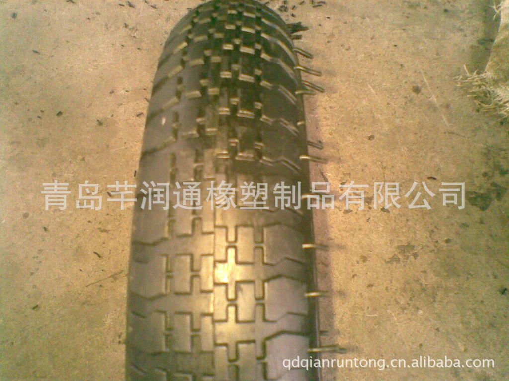 厂家直销供应高品质16寸小方块花纹4.00-8外胎