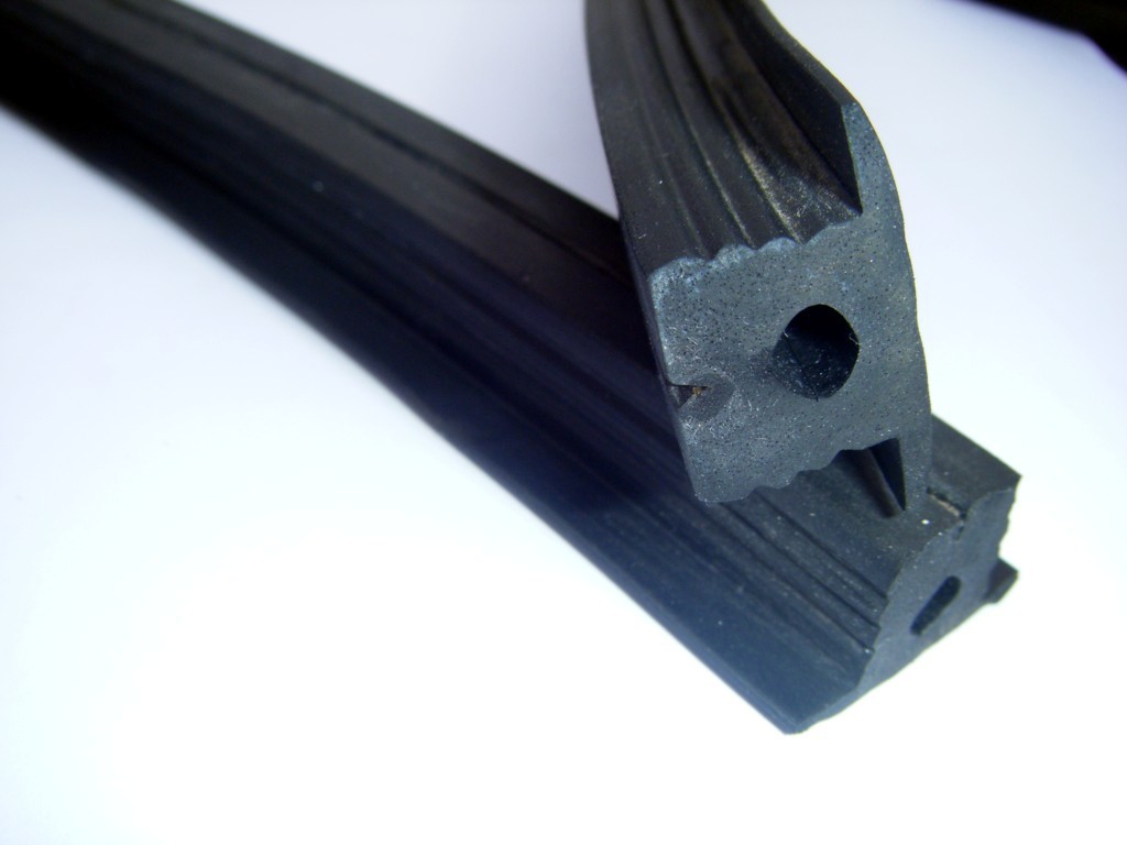 橡胶发泡条 橡胶挤出 海绵发泡条 硅胶发泡条