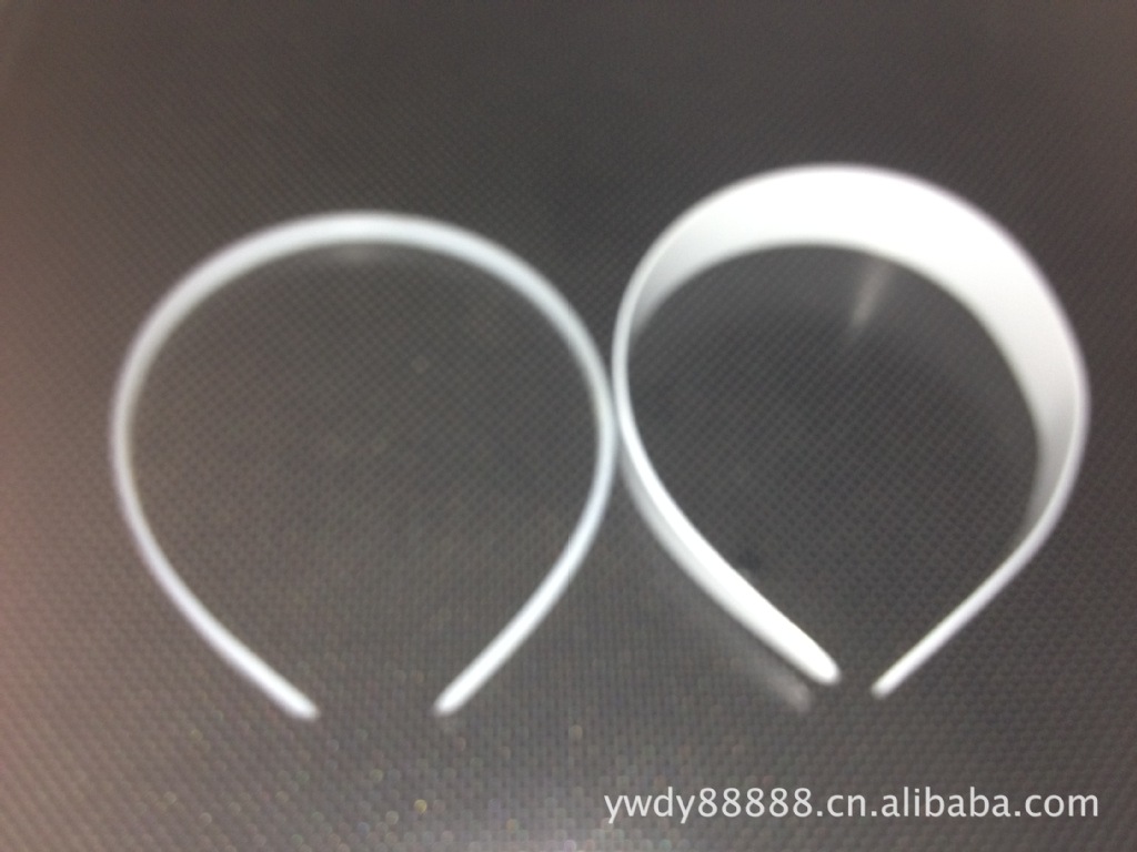 厂家供应各种塑料耳套架子、耳罩骨架、耳套配件、头箍、发夹(图)