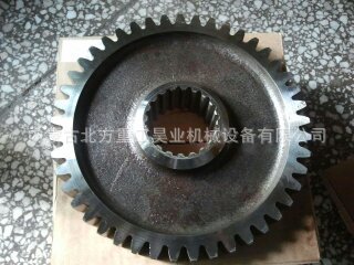 特雷克斯TEREX  3305 3307 用09195847PTO主动齿轮  特雷克斯配件