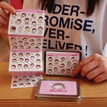 【廠家直銷】韓國文具momoi可愛妞子 第一輯 透明貼紙 鐵盒裝