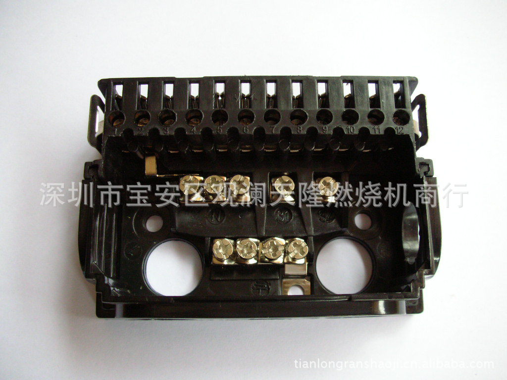 销售AGK11燃烧机控制器接线底座