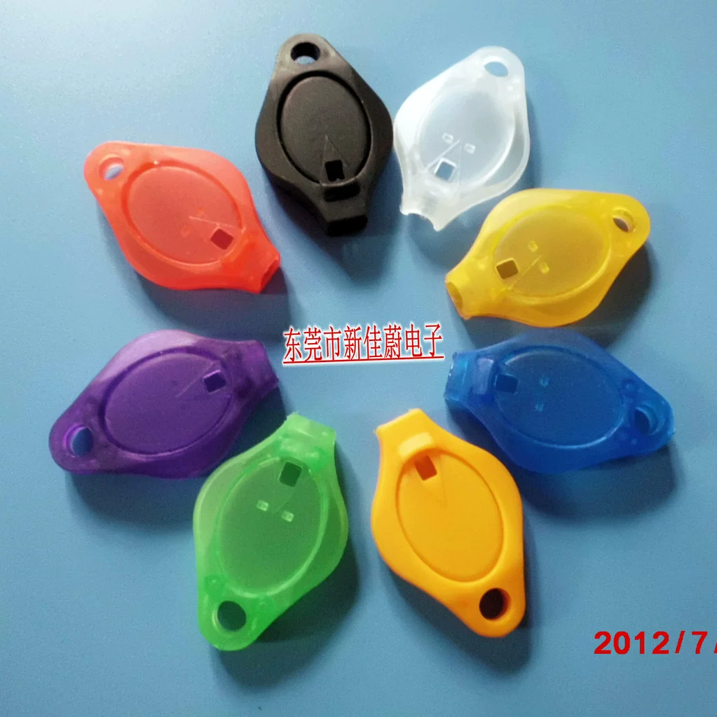 Поставки производителя Светодиодный брелок для ключей Корпус для ключей Литой под давлением пластиковый брелок для ключей Многоцветный выбор