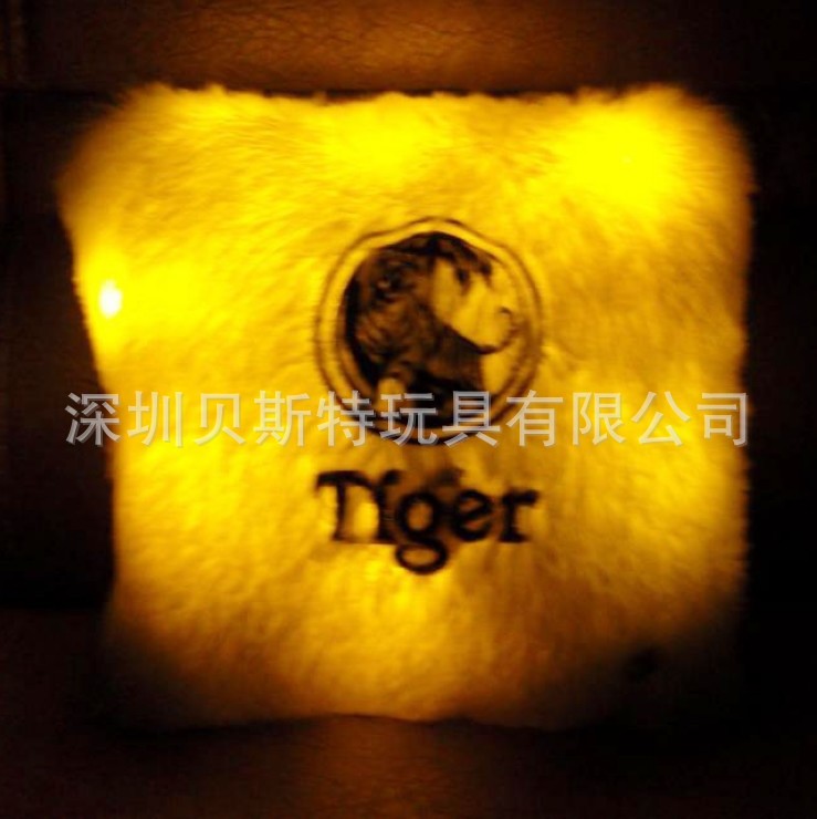 Square glowing pillow