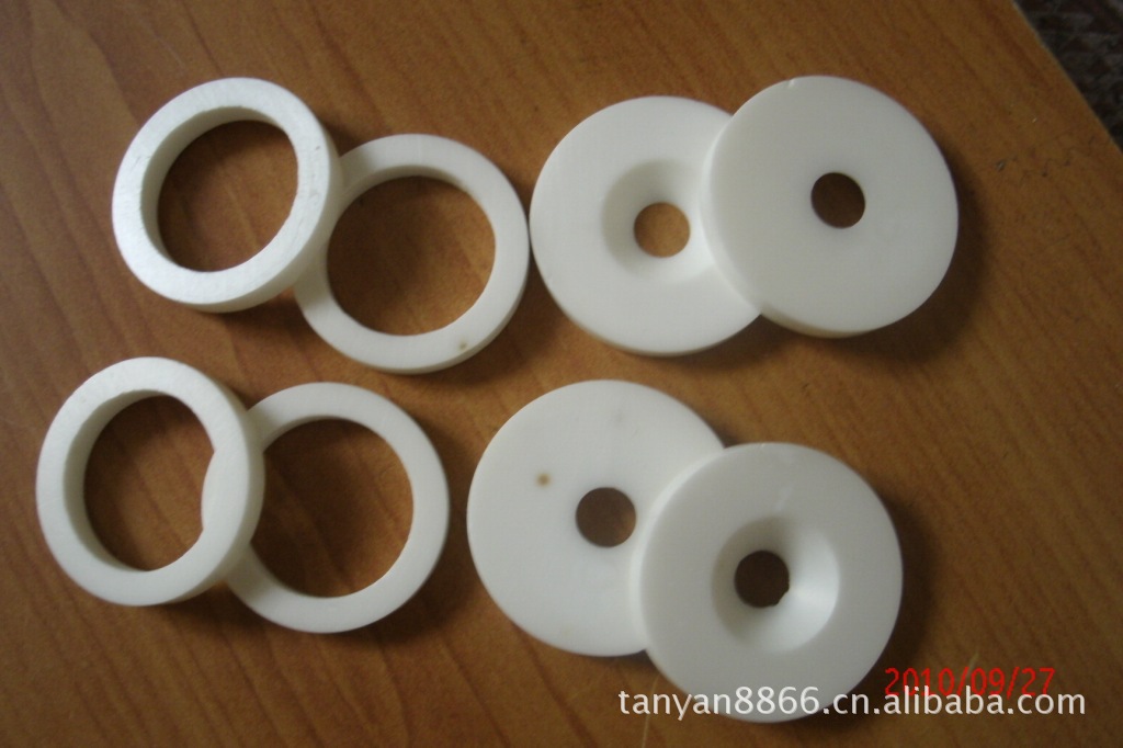 մɻ մɿ մɵƬ մȦ