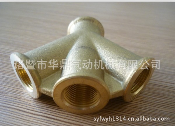 纯铜内牙 四通接头 加厚版 气动接头