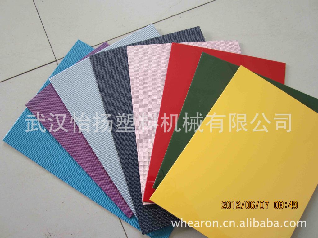 箱包片材机、PC箱包片材设备，箱包板材抽扳机，箱包片材挤出机