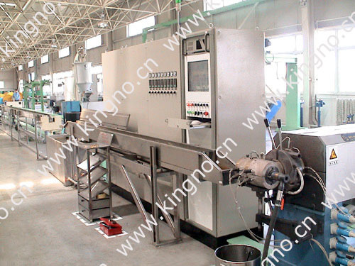 电线挤出生产线