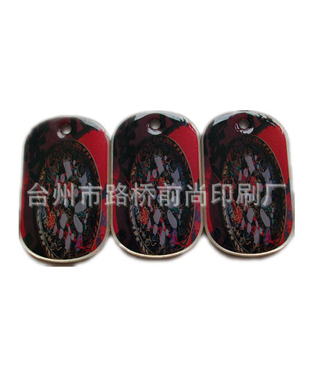 供应水晶滴塑、滴塑商标、商标、不干胶标签、吊牌、洗涤标