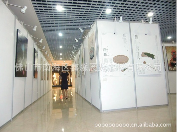 玄关酒店展板 广告屏风 铝展架 八通展示架 隔断 移动双面贴画板