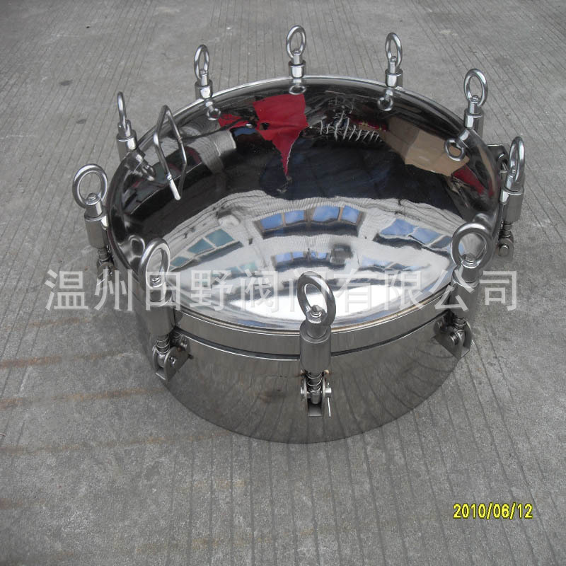 �Ӿ��˿׵�������ʽ�����ѹ���˿�304���ʴ��������ϸǹ۲첣��