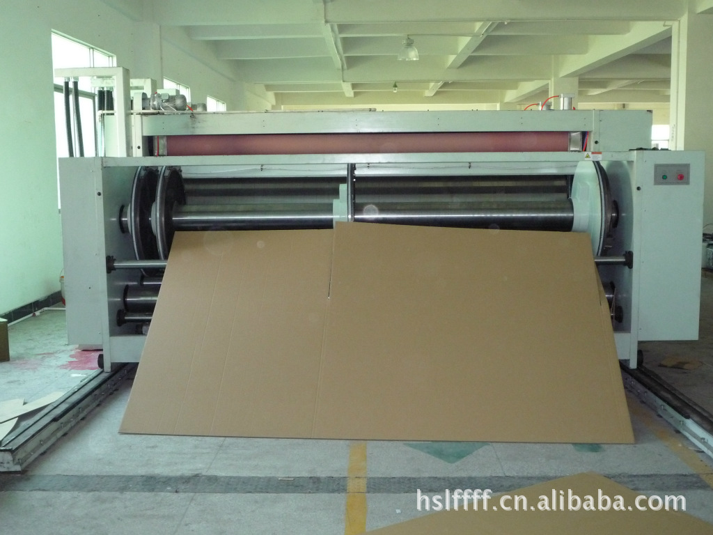 批量供应太阳能超大纸箱 瓦楞纸板箱 防撞物流包装纸箱厂家供应