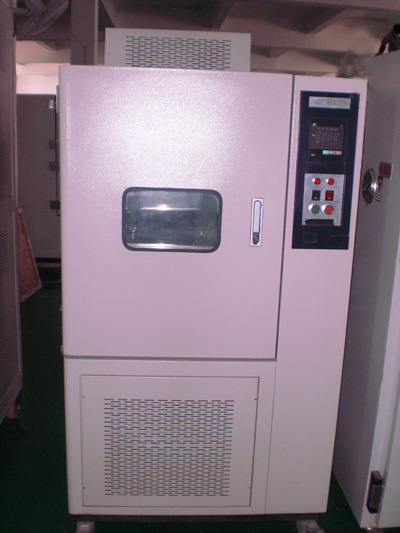 高低溫試驗箱xiao