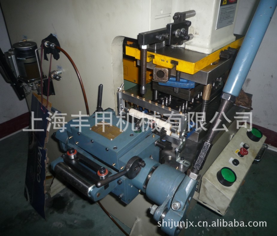 上海滚轮送料机 订书针冲压成型送料机 冲床自动送料机 送料器