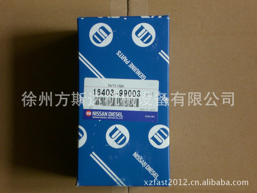 供应川崎装载机配件：16403-99003柴油滤芯