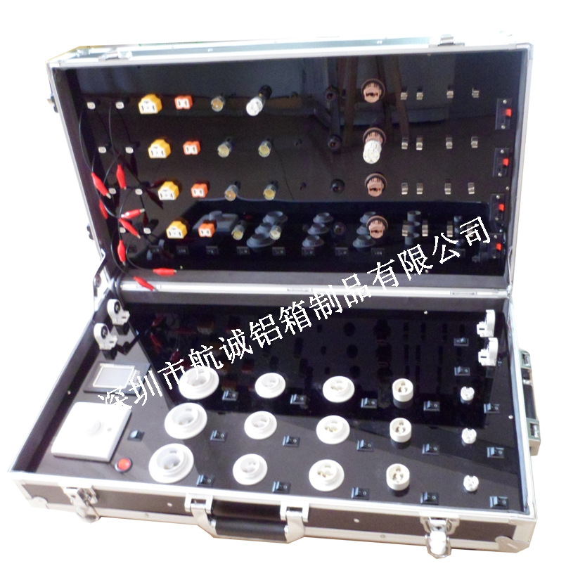 厂家定做LED汽车灯、多功能汽车灯展示箱、展会LED灯箱