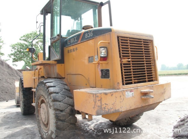 供应广西柳工LG836轮式装载机玉柴发动机