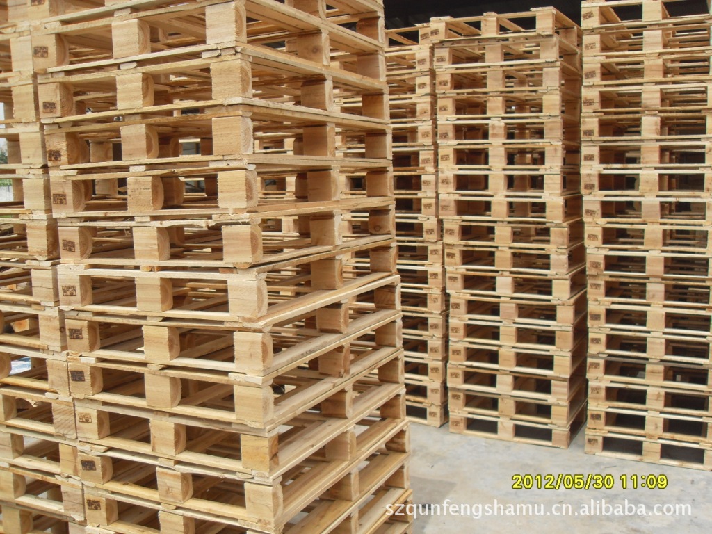 批发厂家供应烘干烤干杉木板材，定做包装木板材卡板木拖木板材
